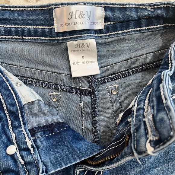 H&Y Bootcut Jeans - Picture 6 of 7